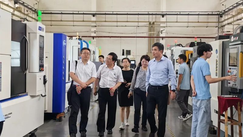 实验室小型机械：如何挑选最适合的设备**